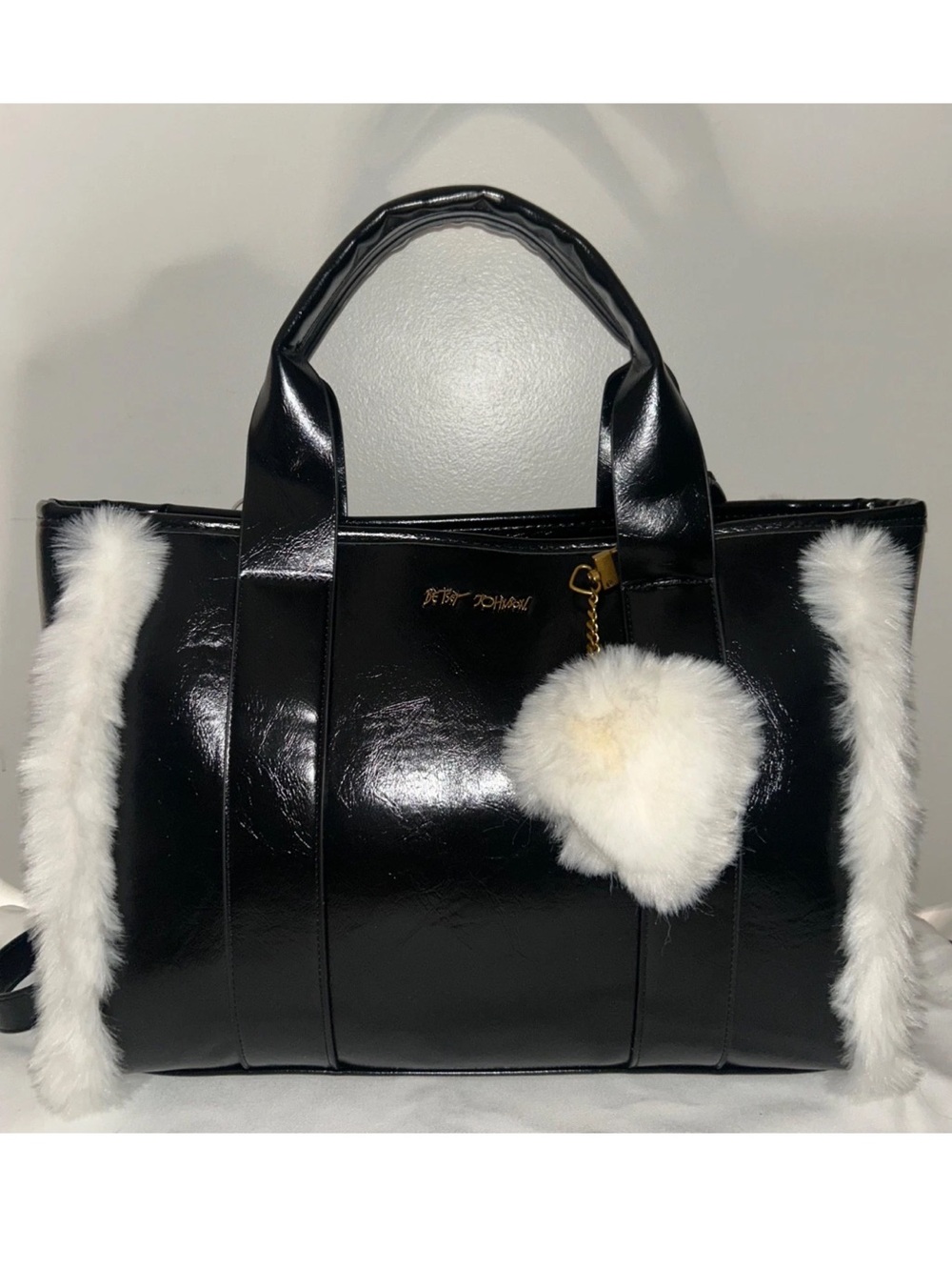 NEW! BETSEY JOHNSON XOLUXE Faux Fur Glossy Patent Large Tote Black / White